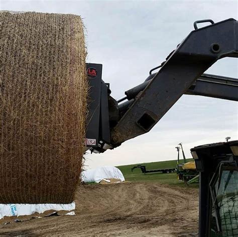Ua Made The Usa Hd Skid Steer Hay Bale Attachment With 49 Spears