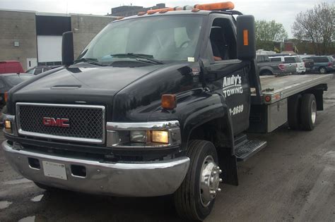 File:GMC C5500 TopKick Towing (Sterling Ford).jpg - Wikimedia Commons