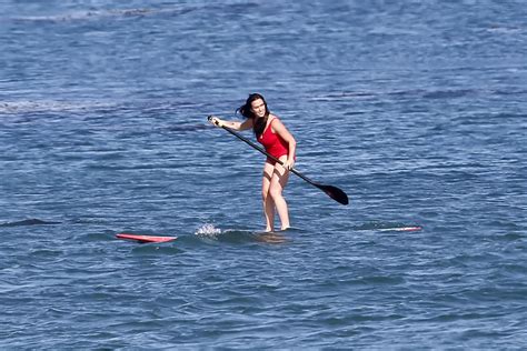 Alanis Morissette Paddleboarding In Red Swimsuit 32 Gotceleb
