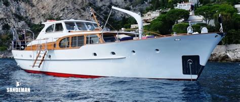 Tiky Is A Motor Yacht That Will Never Go Out Of Style Some Boats Have