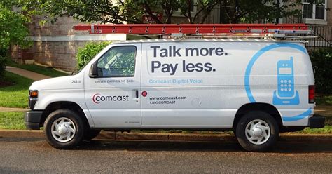Comcast Jumps Into Wireless With Xfinity Mobile