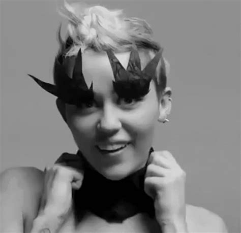 10 Racy S From Miley Cyrus Bondage Video Thatll Tie You Up In