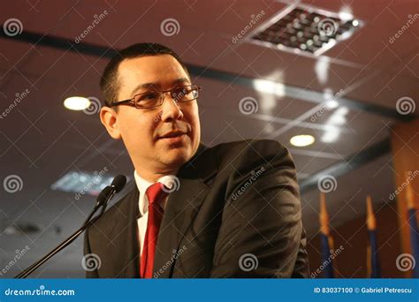 Victor Ponta editorial image. Image of parliament, party - 83037100