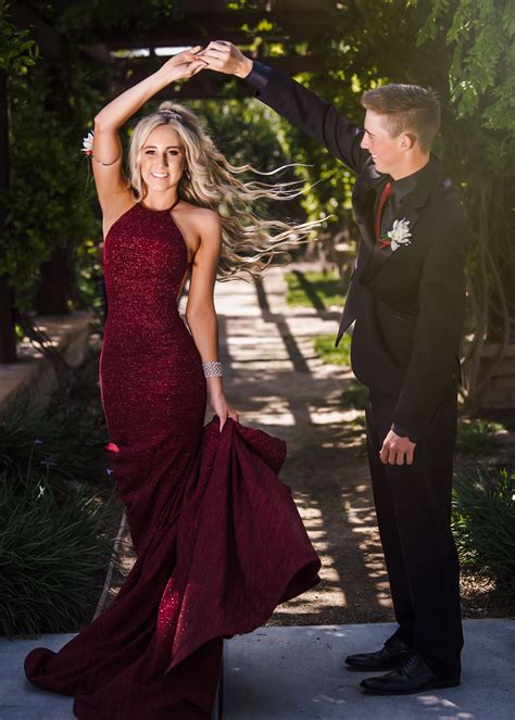 Best Of Prom In 2021 Prom Picture Poses Prom Photoshoot Prom Poses