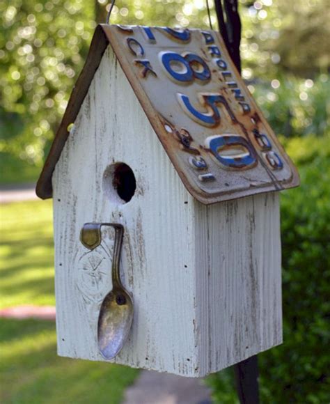 Birdhouse In The Garden That Makes The Park More Beautiful 26 Garden