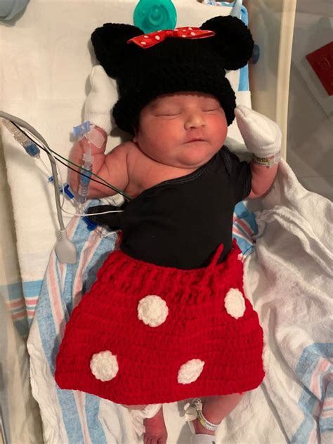 Hospitals Dressed Up Nicu Babies In Halloween Costumes And Its The