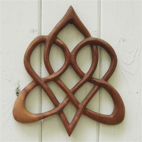 Stylized Celtic Heart Wood Carved Knot Of Everlasting Love