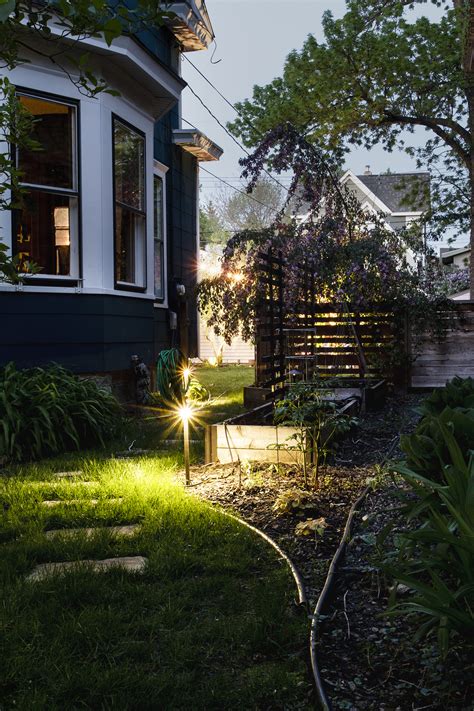 Easy To Install Low Voltage Outdoor Lighting Deuce Cities Henhouse