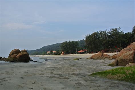 Official Portal Of Tourism Pahang Teluk Chempedak Beach