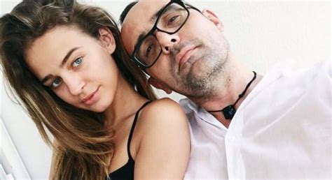 Risto Mejide se declara a su novia Laura Escanes con un romántico vídeo Informalia es