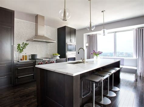 Interior white and brown kitchen. THIS OR THAT: WHITE VS. WOOD IN TWO STYLISH KITCHENS ...