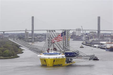 New Arrivals Bring Savannahs Crane Fleet To 36 Georgia Ports Authority