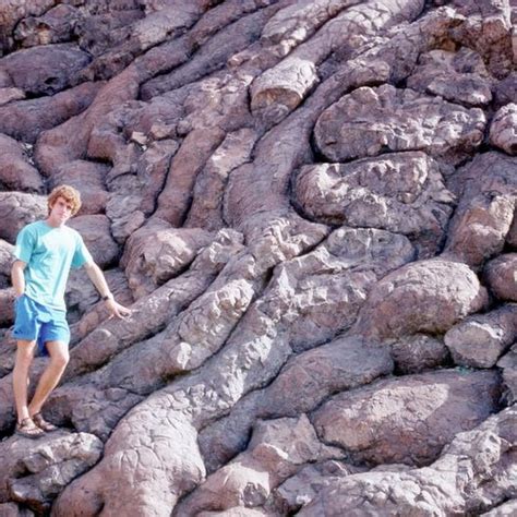 The Pillow Lavas Of Oman Ophiolite Amusing Planet