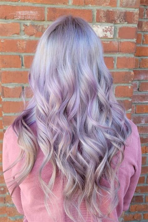 36 Dreamy Lavender Hair Color Ideas For 2021 Cozy Living