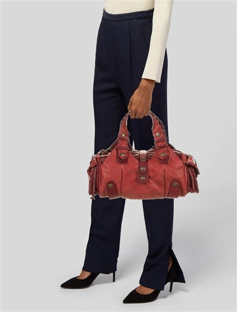 Chloé Leather Silverado Shoulder Bag Red Shoulder Bags Handbags