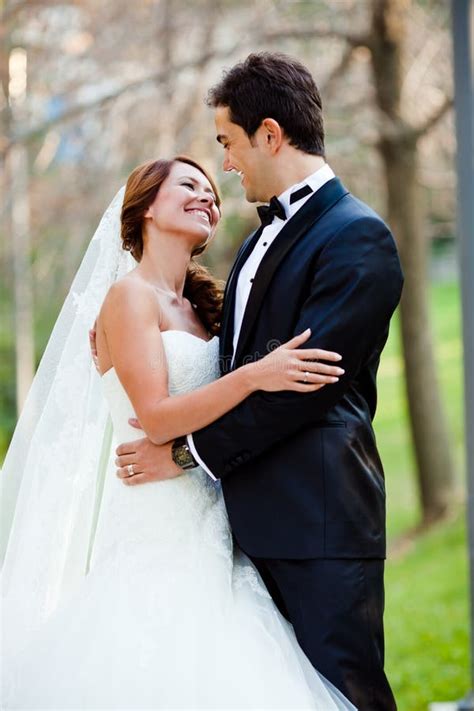 Happy Wedding Couple Stock Photo Image Of Smiling Smile 28341756