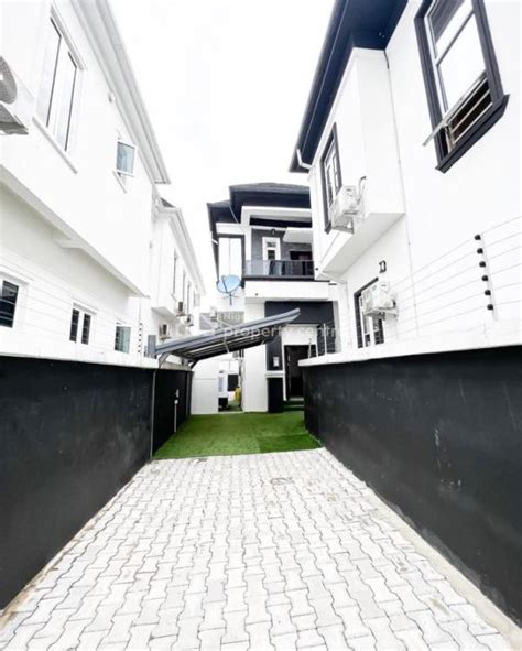 for sale luxury 4 bedroom fully detached duplex with bq oral 2 estate eleganza lekki lagos