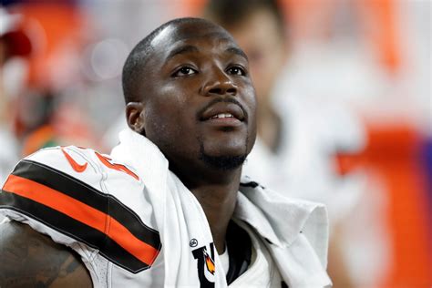 Chris Smith Whose Girlfriend Was Killed In September Is Waived By Browns The Washington Post