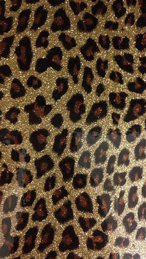 Pin By Michelle Andrews On Iphone Wallpaper Cheetah Print Wallpaper