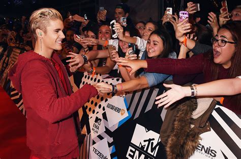 Biebers Grand Meet And Greet With Fans Indigo Music