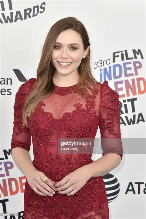 Elizabeth Olsen Attends The 2018 Film Independent Spirit Awards