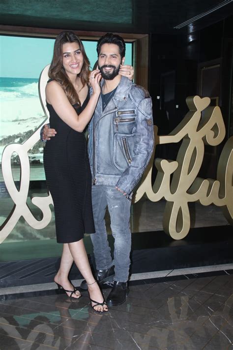Kriti Sanon And Varun Dhawan Step Out In Style For Bhediya Promotions