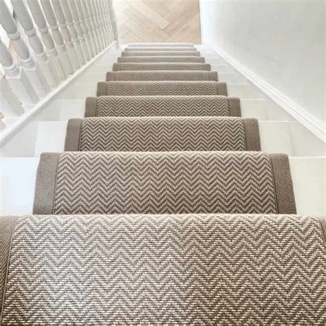 37 Stair Runner Ideas For A Stylish Home Makeover In 2024