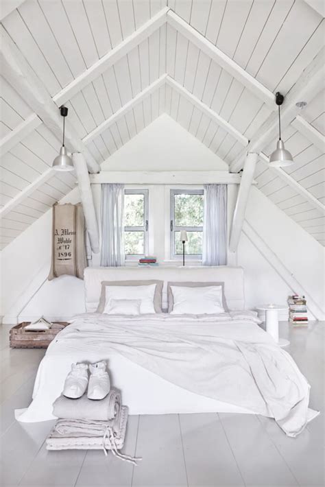 70 Cool Attic Bedroom Design Ideas Shelterness