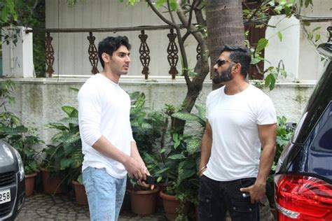 Suniel Shetty With Son Ahan Spotted At Sajid Nadiadwalas Residence Photosimagesgallery 69998
