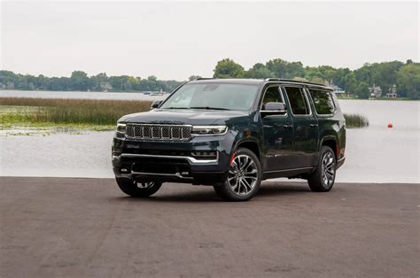 Review 2023 Jeep Grand Wagoneer L Goes Long On Space And Power Auto