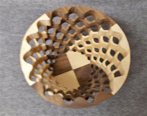 Scroll Saw Baskets By Americancanuck ~ Woodworking
