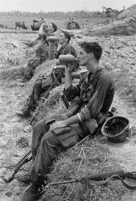 Vietnam War Soldiers Of The 25th Photograph By Everett Fine Art America