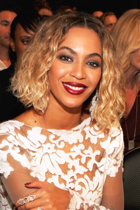80 Best Beyonce Hairstyles Of All Time Beyoncés Evolving Hair Looks
