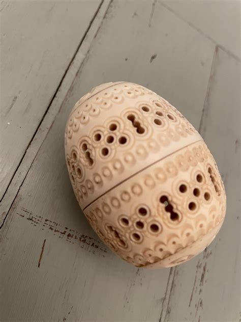 Proantic Old Egg Carved In Ivory Object Of Showcase Collection Xixth