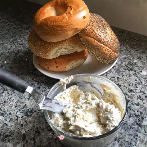 Everything Bagel Cream Cheese Spread