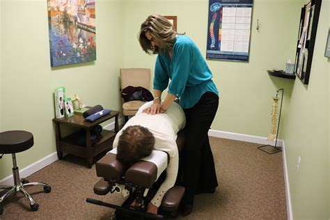 Chiropractor Dr Elizabeth Sisk Wellness Center Of Plymouth