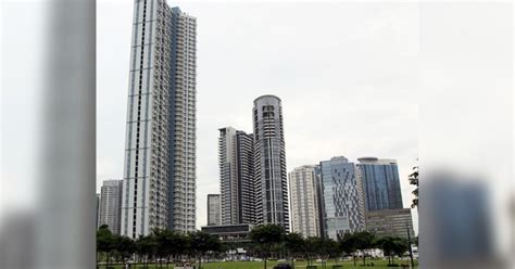 Acting secretary of socioeconomic planning, national economic and development authority (neda). PH economy contracts 9.5% in 2020; strong rebound seen ...