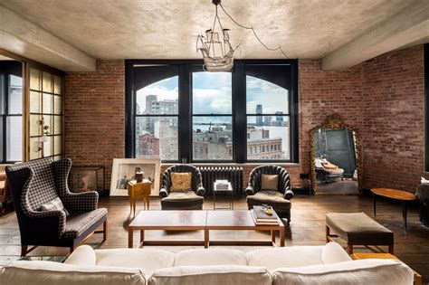 Kirsten Dunst Is Selling Her Manhattan Penthouse Apartment For 5 Mill