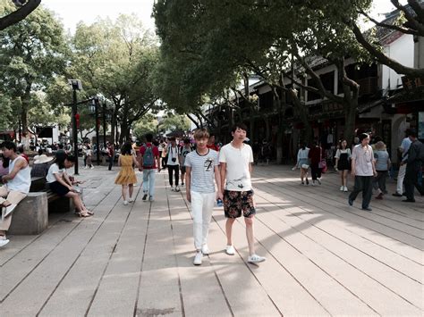 Godfrey gao merupakan aktor dan model taiwan yang mendapatkan gelar pria tertampan di taiwan. Foto.orang.paling Ganteng Tampan.di.bandung Home Facebook / Bak Bangsawan Ini Pesona Frederik Si ...