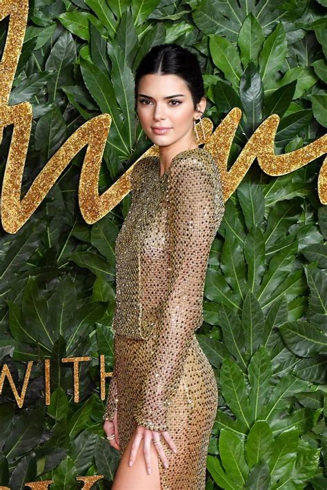 Kendall Jenner At The Fashion Awards 2018 Popsugar Fashion