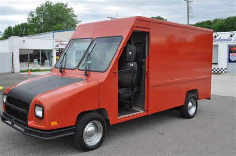 This gorgeous ice cream truck is fully loaded and a money machine indeed. 1992 UMC AEROMATE STEP VAN FOR SALE FOOD TRUCK ICE CREAM ...
