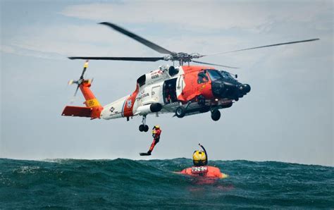 Helicopters Join Us Coast Guard Day At Museum April 2