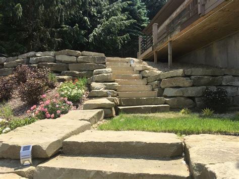 Natural Stone Steps Retaining Wall Stone