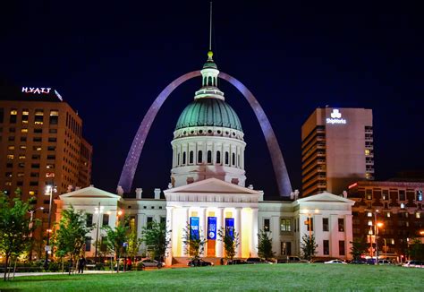 Louis artshow your love for st. The Old Courthouse with Gateway Arch at Night - St Louis M ...