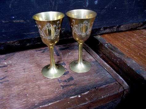 Golden Goblets Two Goblets Pair Of Goblets Vintage Etsy Vintage Goblets Champagne Goblet