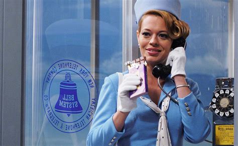 Flight Attendants Notice This About You When You First Board A Plane
