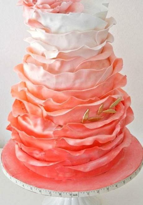 Beautiful Living Coral Cakes For 2019 Coral Wedding Cakes Coral Cake