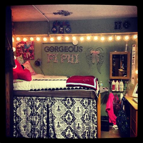 dorm room fit for an angel i love this too much dorm inspiration college apartment decor