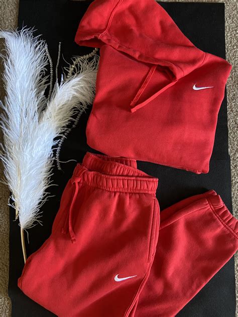 Red Nike Sweatsuit Set For Sale In Henderson Nv Offerup