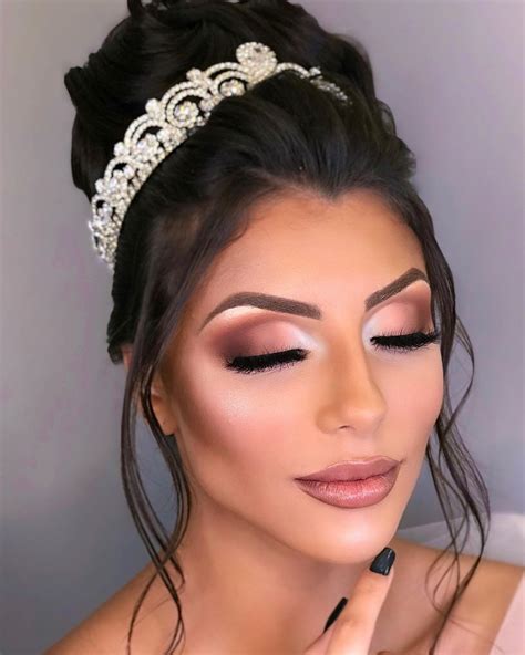 Glam Bride Makeup Wedding Makeup Tips Natural Wedding Makeup Girls